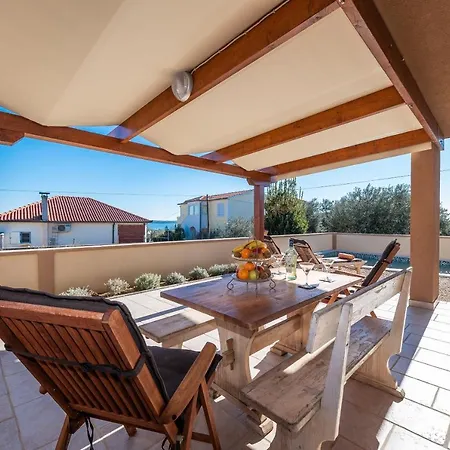 Vila With Pool And Sea View, Next To A Sandy Beach - By Traveler Tourist Agency Krk Id 2219 Privlaka (Zadar)