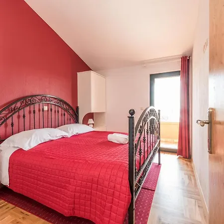 With Pool And Sea View, Next To A Sandy Beach - By Traveler Tourist Agency Krk Id 2219 * Privlaka (Zadar)